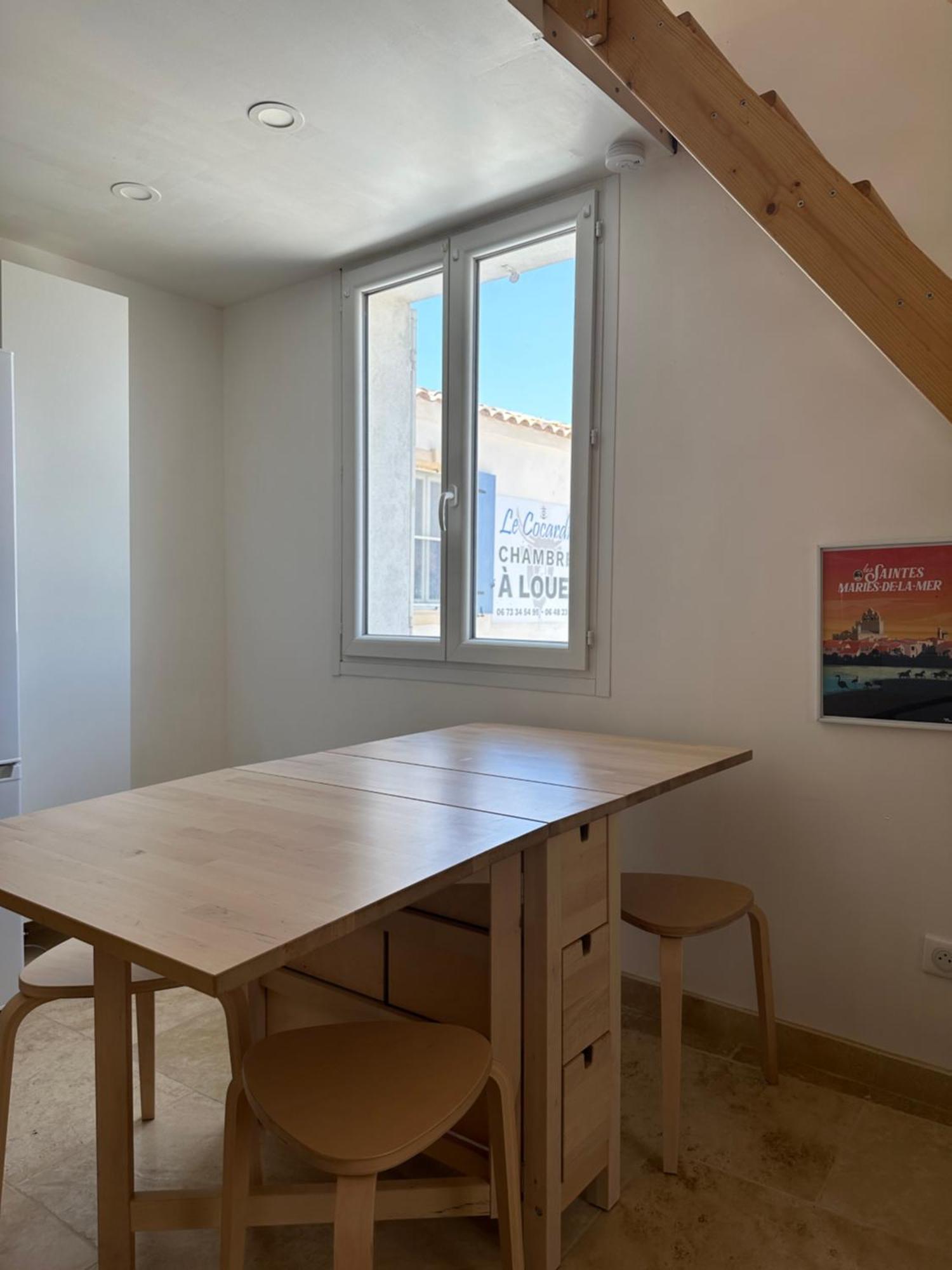 Appartement Avec Vue Sur L Eglise Des Saintes Eksteriør bilde